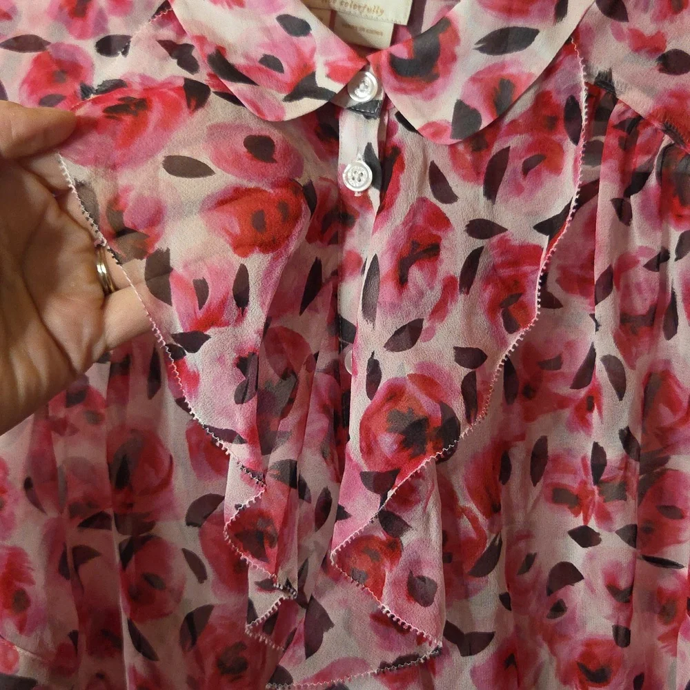 Kate Spade Roses Ruffle Silk Top In Size 2. - Picture 10 of 16